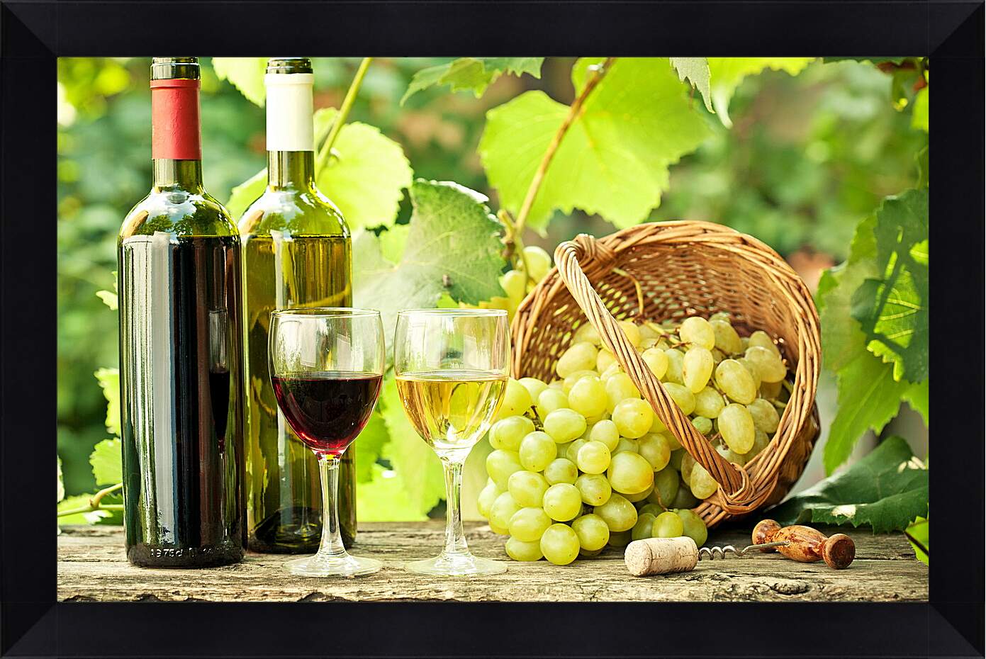 Картина в раме - Виноград, штопор и вино