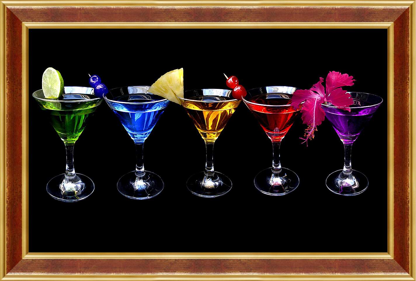 Картина в раме - Пять разноцветных коктейлей
