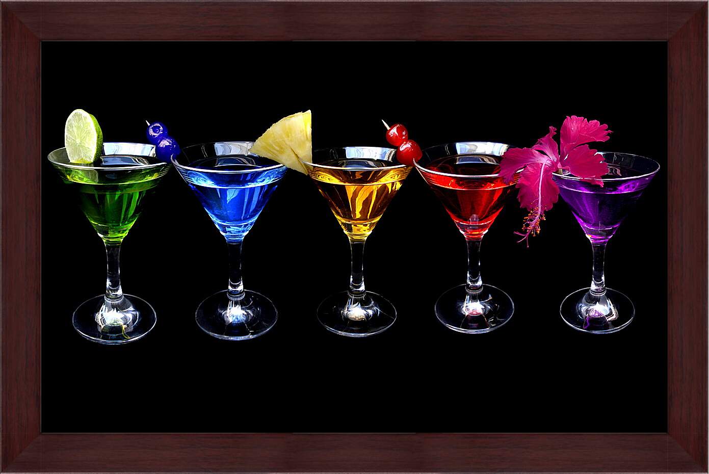 Картина в раме - Пять разноцветных коктейлей