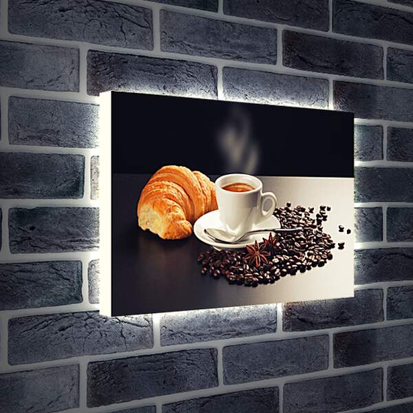 Лайтбокс световая панель - Чашка на блюдце, круассан и зёрна кофе