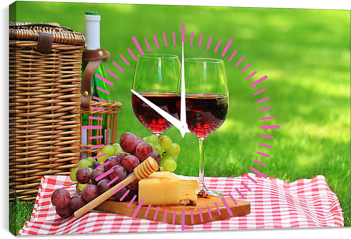 Часы картина - Гроздья винограда, сыр и два бокала красного вина