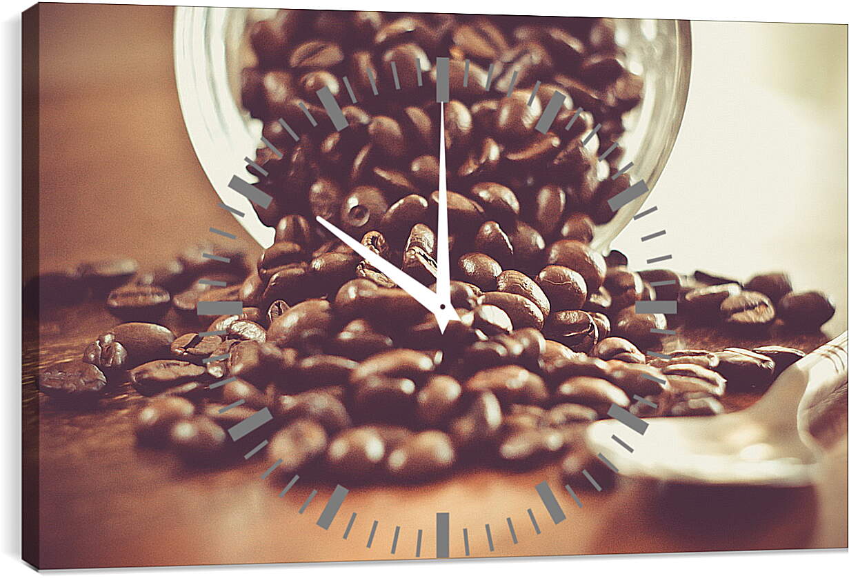 Часы картина - Рассыпанные зёрна кофе из банки