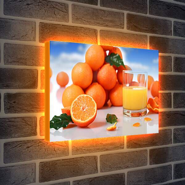 Лайтбокс световая панель - Апельсиновый сок в стакане и апельсины на столе