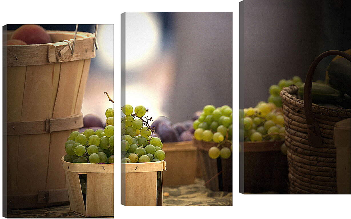 Модульная картина - Виноград, персики и сливы