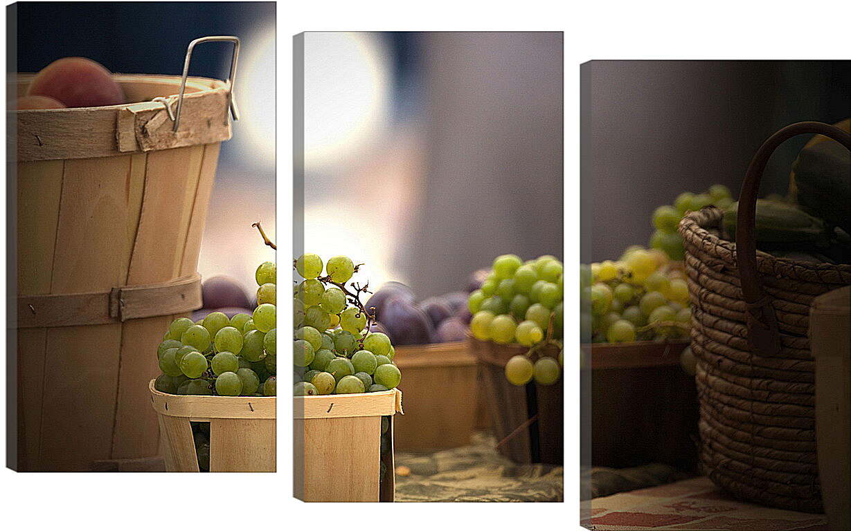 Модульная картина - Виноград, персики и сливы