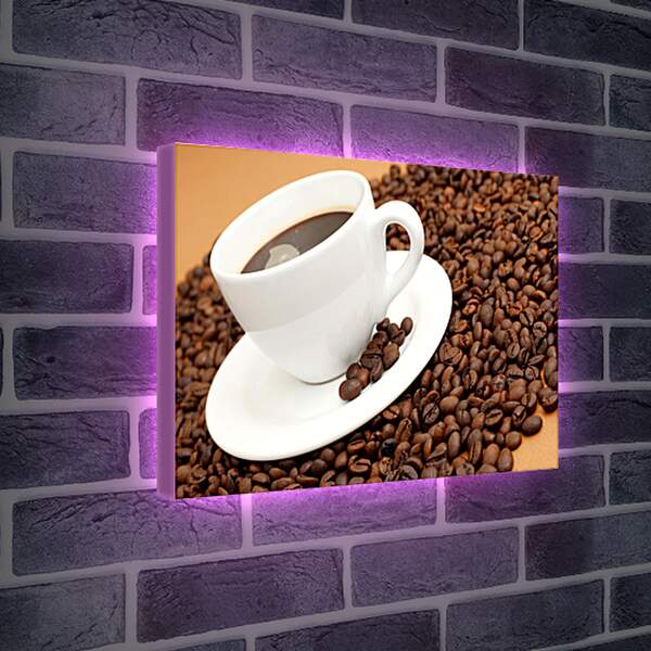 Лайтбокс световая панель - Блюдце с чашкой стоящие на зернах кофе