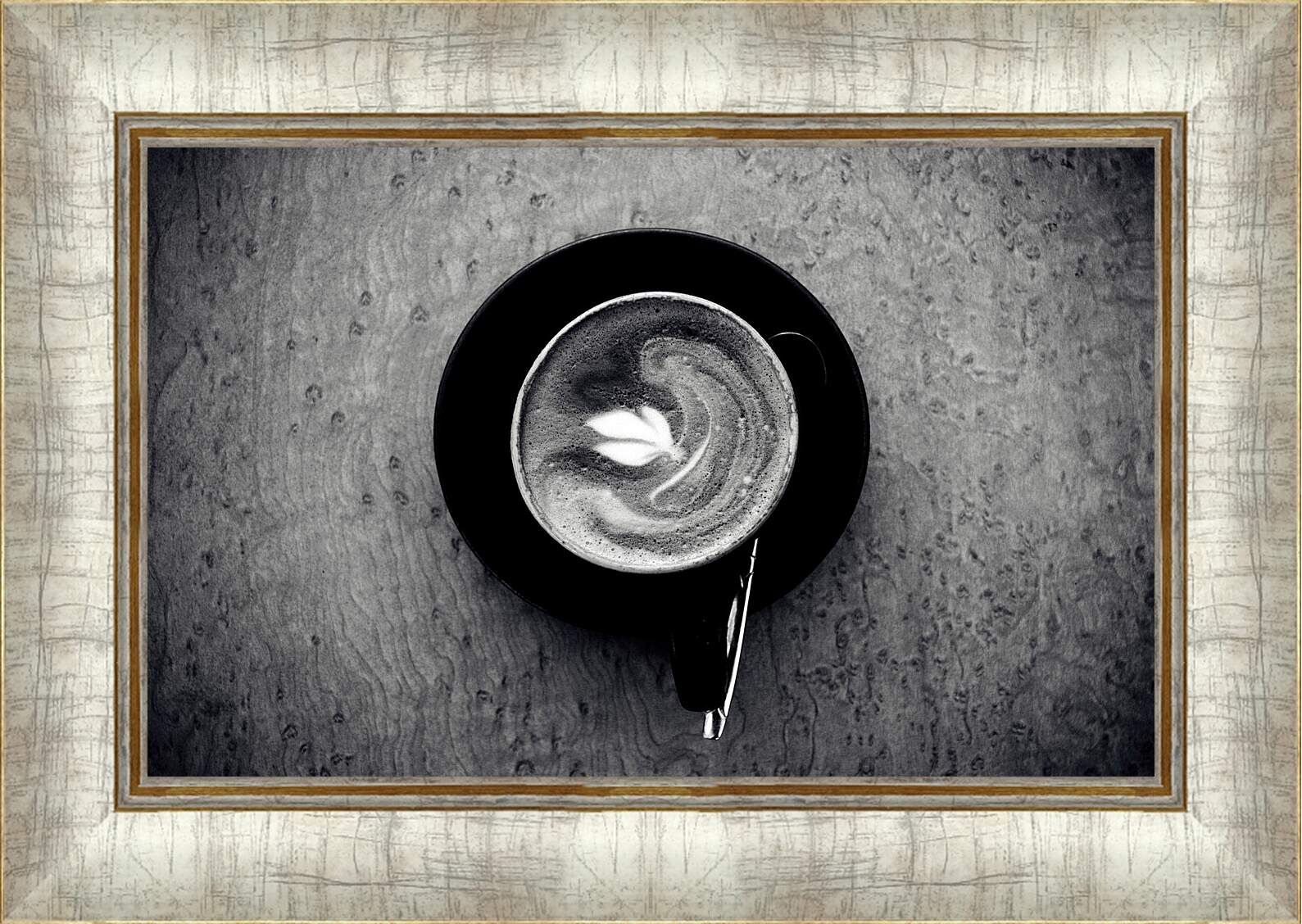 Картина в раме - На блюдце чашка кофе с рисунком