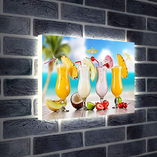 Лайтбокс световая панель - Четыре коктейля и фрукты на столе