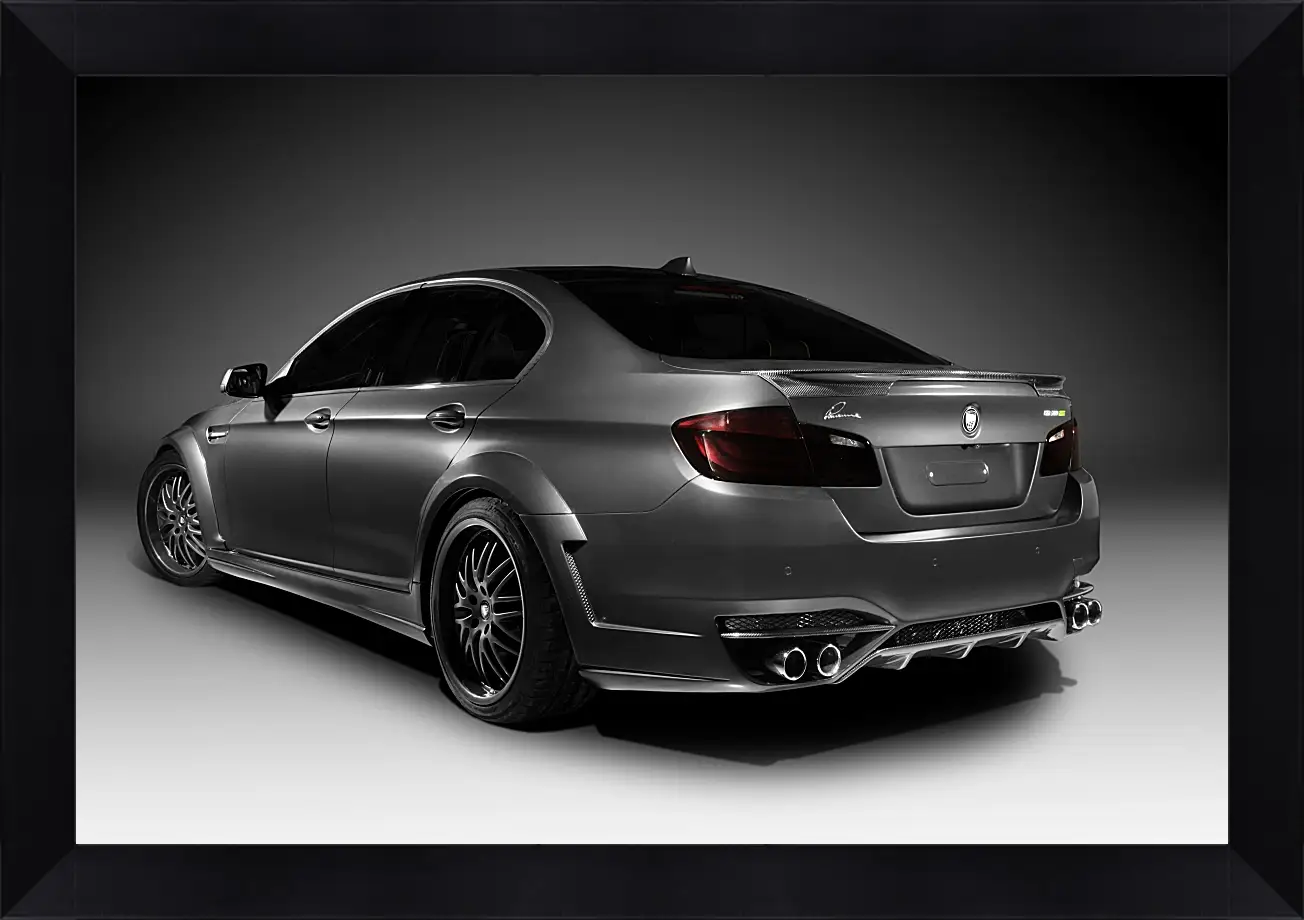 Картина в раме - BMW 5 серия F10