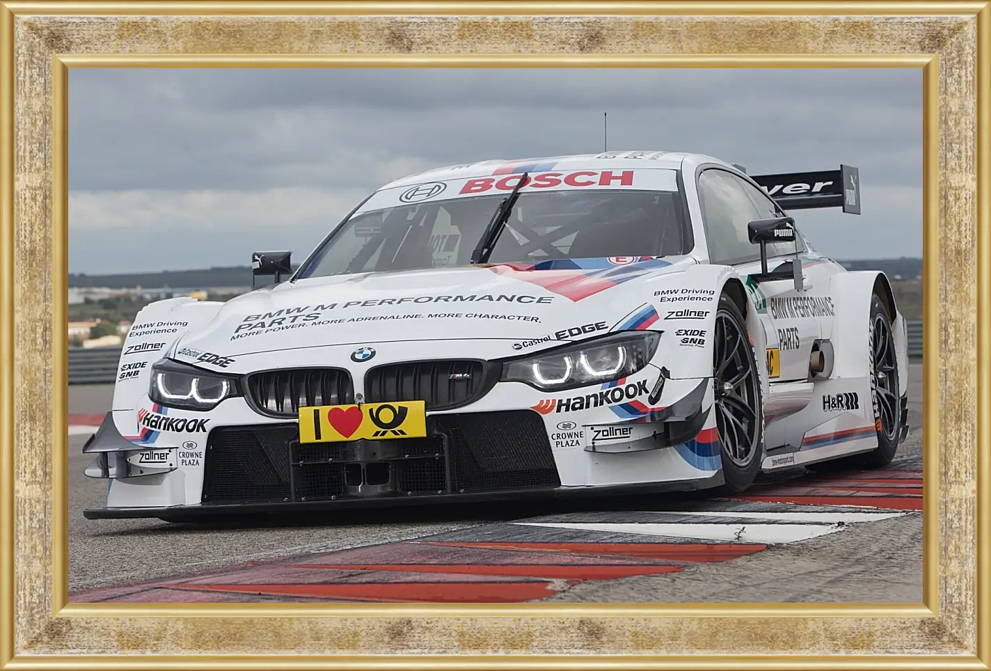 Картина в раме - BMW 4 DTM (БМВ 4 ДТМ)