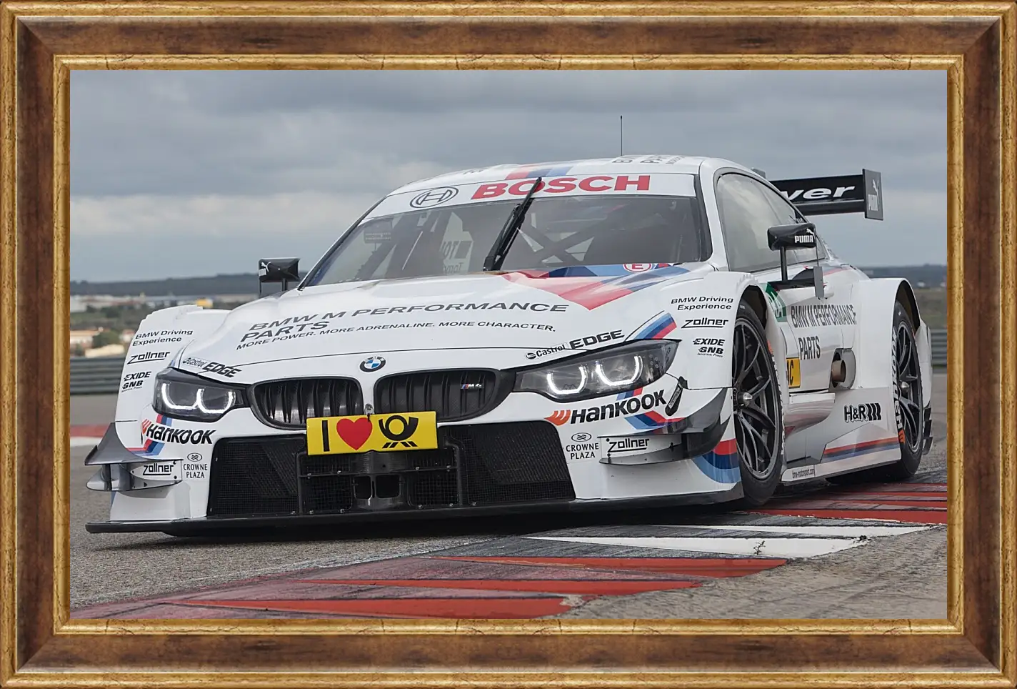 Картина в раме - BMW 4 DTM (БМВ 4 ДТМ)