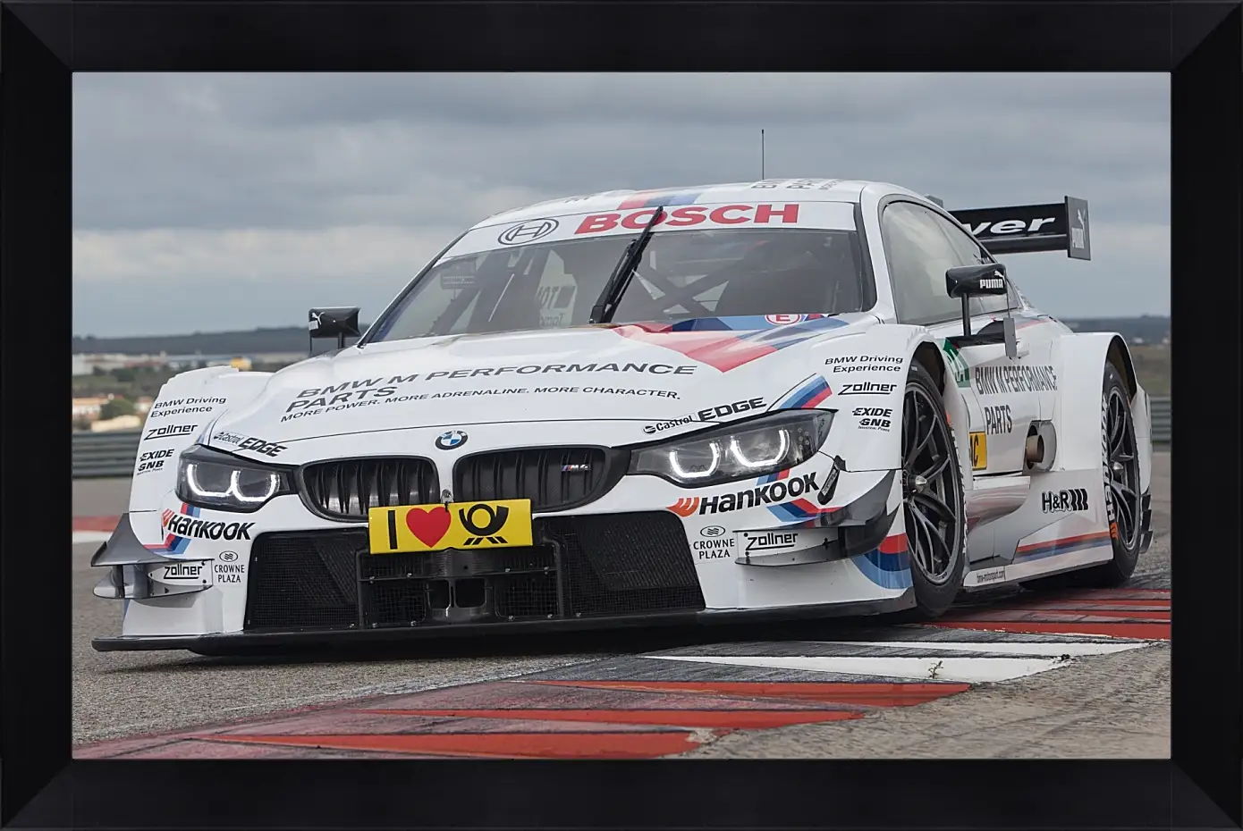 Картина в раме - BMW 4 DTM (БМВ 4 ДТМ)